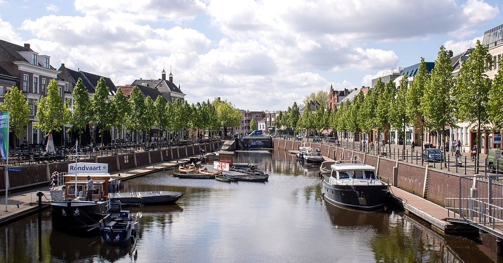 İstanbul’da Tekne Kiralama ve Tur: Boğazın Eşsiz Güzelliklerini Keşfedin!