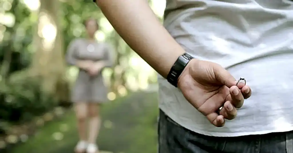 Evlilik Teklifinizi Unutulmaz Kılacak Yaratıcı Yatta Fikirleri