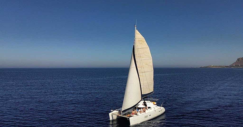 Kiralık Tekne Alırken Dikkat Edilmesi Gerekenler ve En İyi Kaynaklar